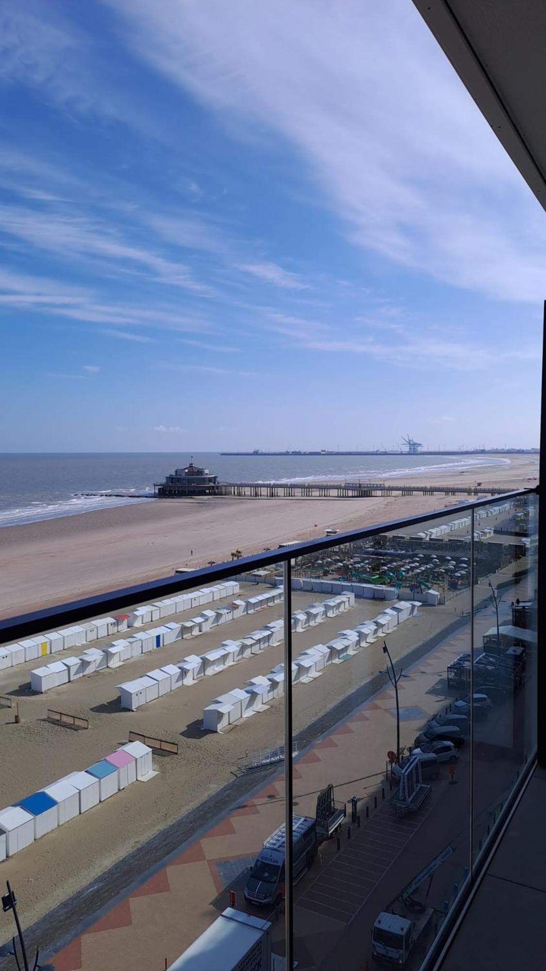 Modern Studio With Beautiful Sea View - 9Th Floor Бланкенберге Екстериор снимка
